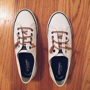 BRAND NEW White Sperrys